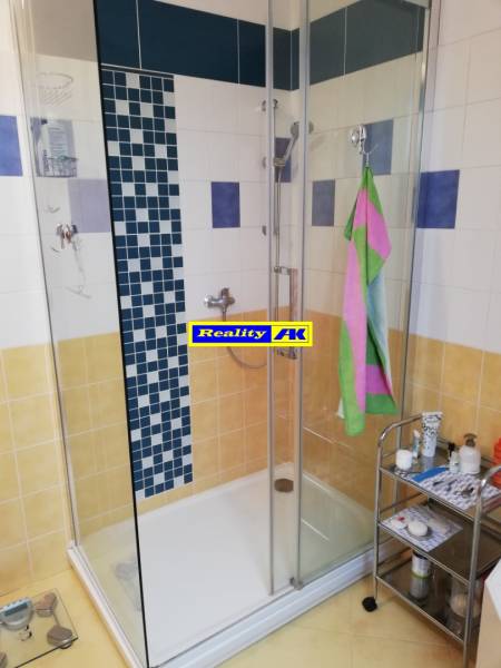 kúpeľňa s WC podkrovie