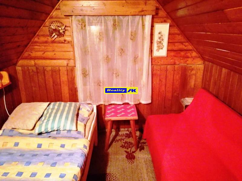 podkrovie izba 1 