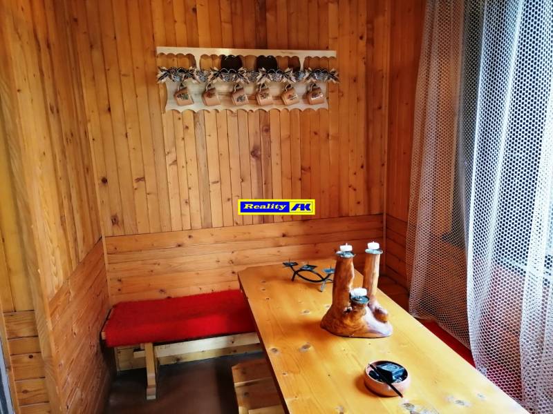 veranda
