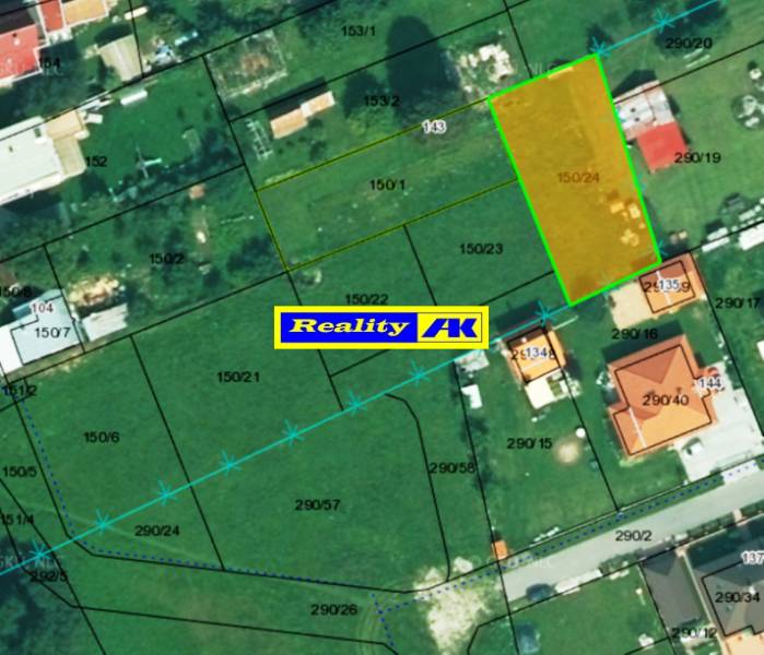 pozemok 606 m2 