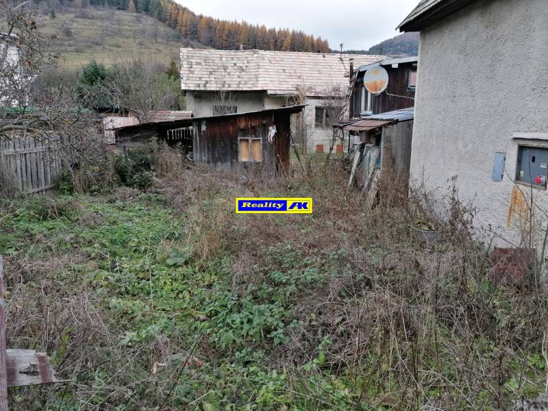 Rodinný dom záhrada
