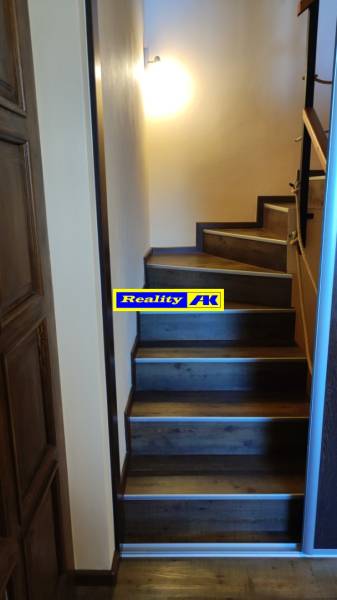 schody do obývačky