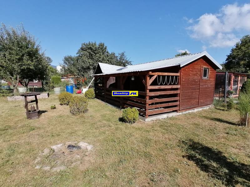záhrada a chatka